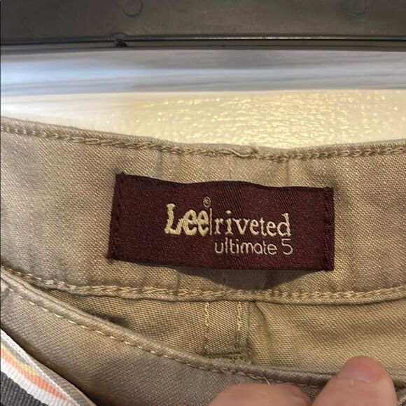 NWT Lee Riveted Ultimate 5 Women’s Cropped Pant with Striped Belt Size 14M - Picture 5 of 7